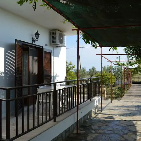 Kalives Apartament